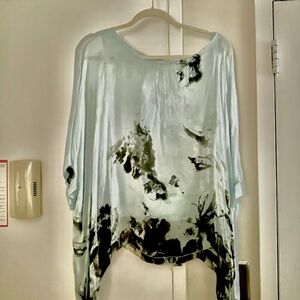 Meo Meli Silk Viscose Cover-up cape blouse. Made in Italy